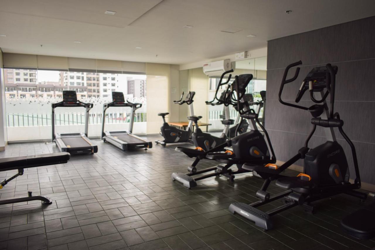 Manhattan Plaza Tower 1 ケソンシティ エクステリア 写真