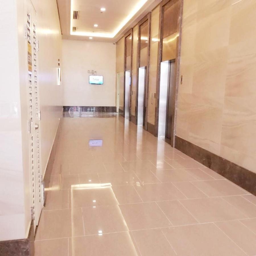 Manhattan Plaza Tower 1 ケソンシティ エクステリア 写真